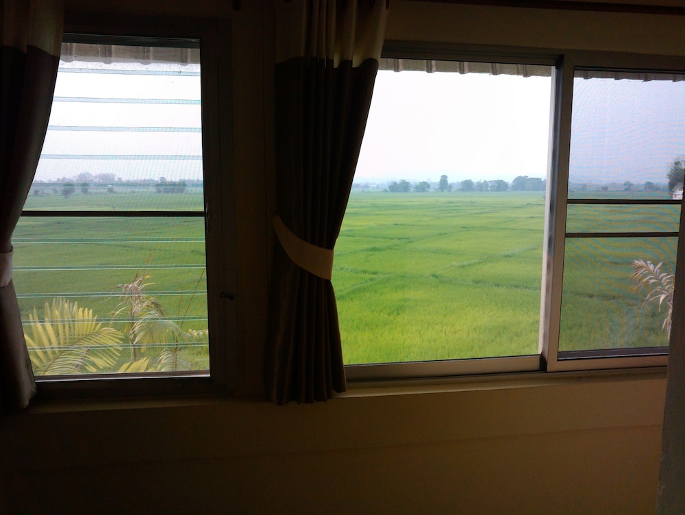 Him Doi House @ Doisaket, Doi Saket Him Doi House @ Doisaket, Doi Saket