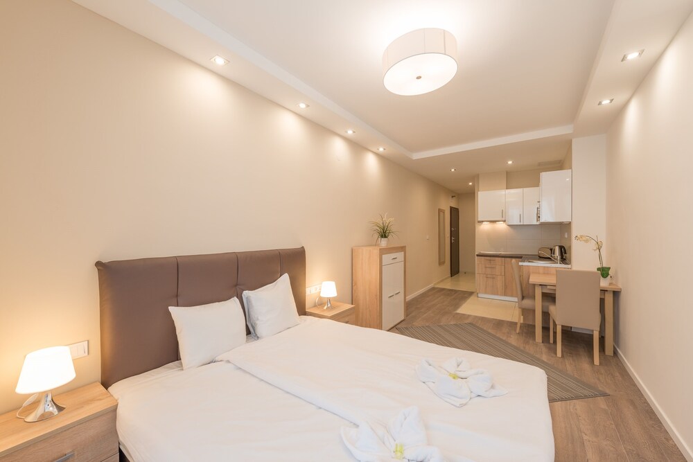 Maple Tree Apartments, Budapest Maple Tree Apartments, Budapest