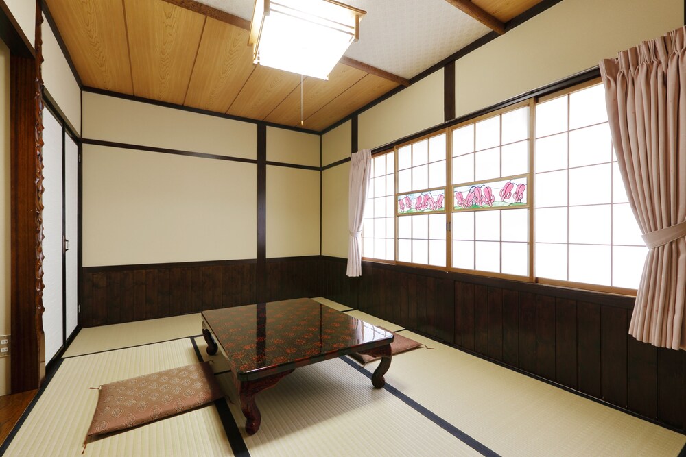 Ryoso Tsuyukusa, Takayama Ryoso Tsuyukusa, Takayama