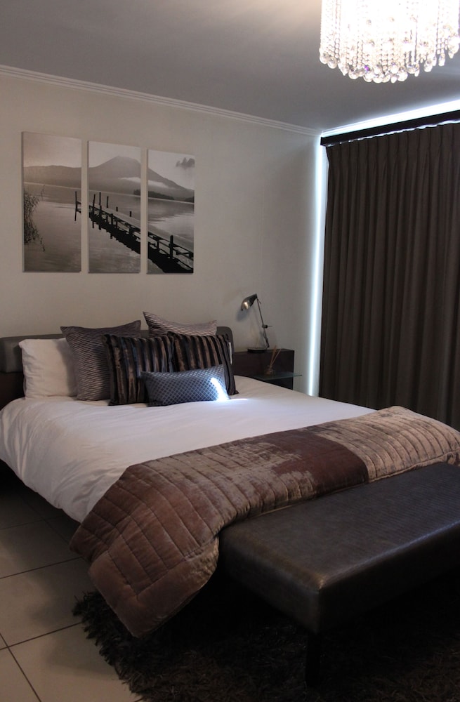 The Nicol Hotel and Apartments, Johannesburg The Nicol Hotel and Apartments, Johannesburg