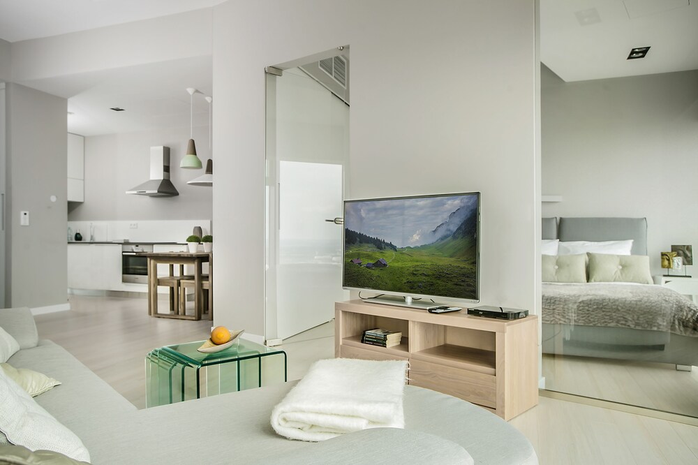 40th+ Floor Luxury Apartments in Sky Tower, Wrocław 40th+ Floor Luxury Apartments in Sky Tower, Wrocław