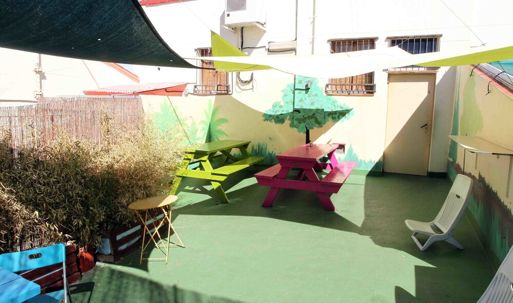 Red Nest Hostel, Valencia Red Nest Hostel, Valencia