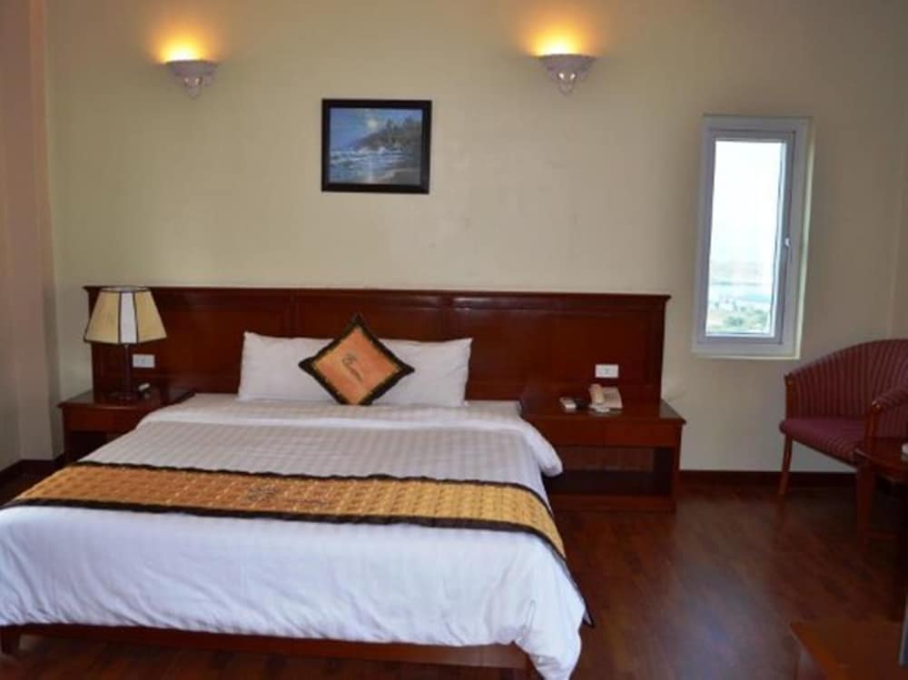 Crown Hotel, Ha Long Crown Hotel, Ha Long