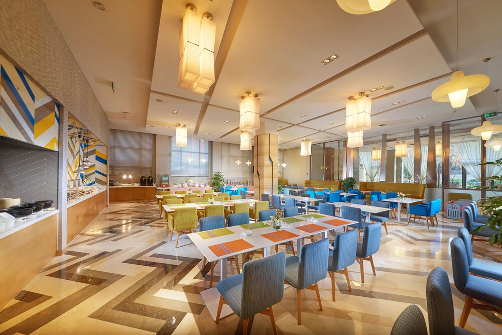 Holiday Inn Express Chengdu Huanhuaxi, Chengdu Holiday Inn Express Chengdu Huanhuaxi, Chengdu