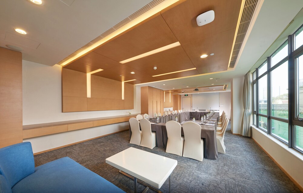 Holiday Inn Express Chengdu Huanhuaxi, Chengdu Holiday Inn Express Chengdu Huanhuaxi, Chengdu