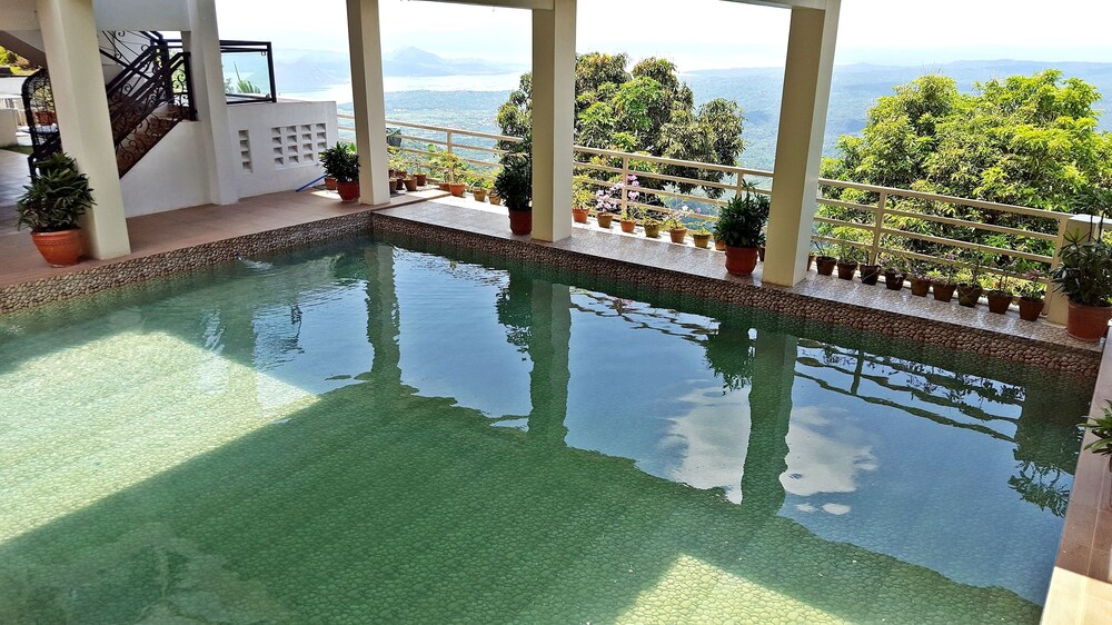 Splash Suites Hotel Tagaytay, Tagaytay Splash Suites Hotel Tagaytay, Tagaytay