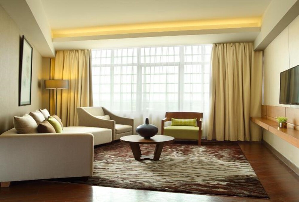 Hotel Santika Premiere ICE - BSD City, Tangerang Hotel Santika Premiere ICE - BSD City, Tangerang