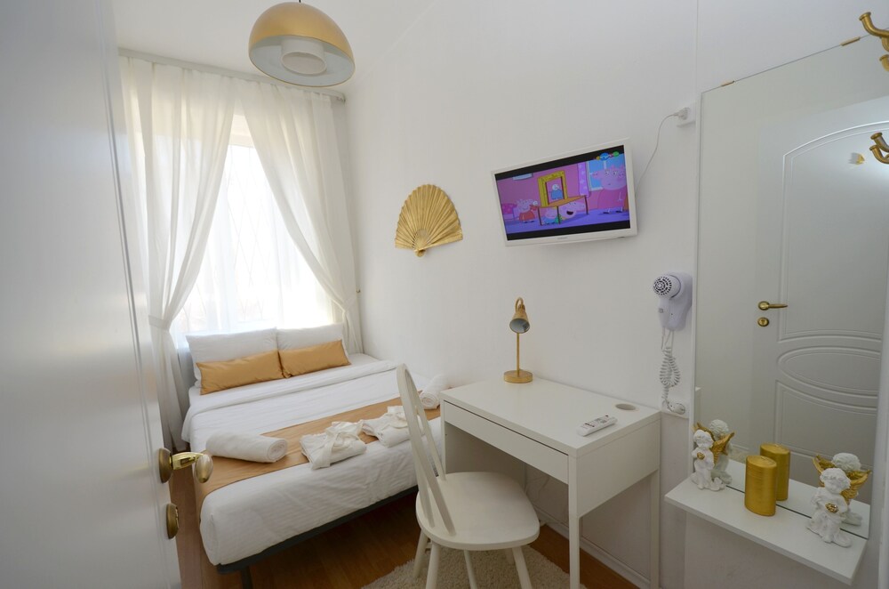 Gold Inn, Ekaterinburg Gold Inn, Ekaterinburg