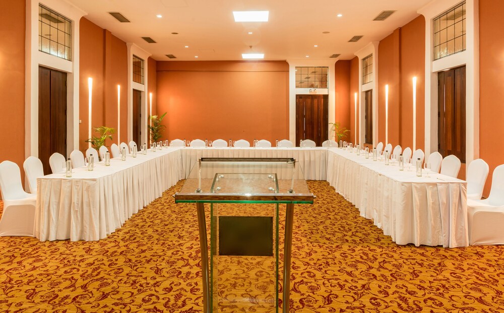 Jetwing Lighthouse Club, Galle Jetwing Lighthouse Club, Galle