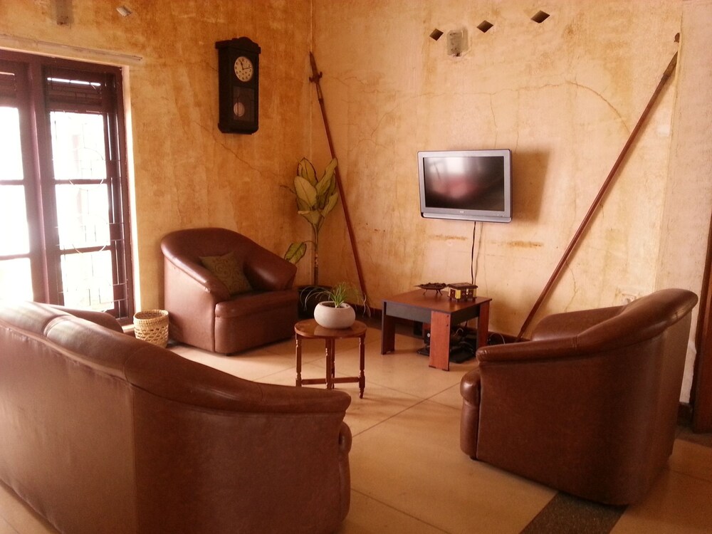 Saubagya Inn Tourist Guesthouse, Anuradhapura Saubagya Inn Tourist Guesthouse, Anuradhapura
