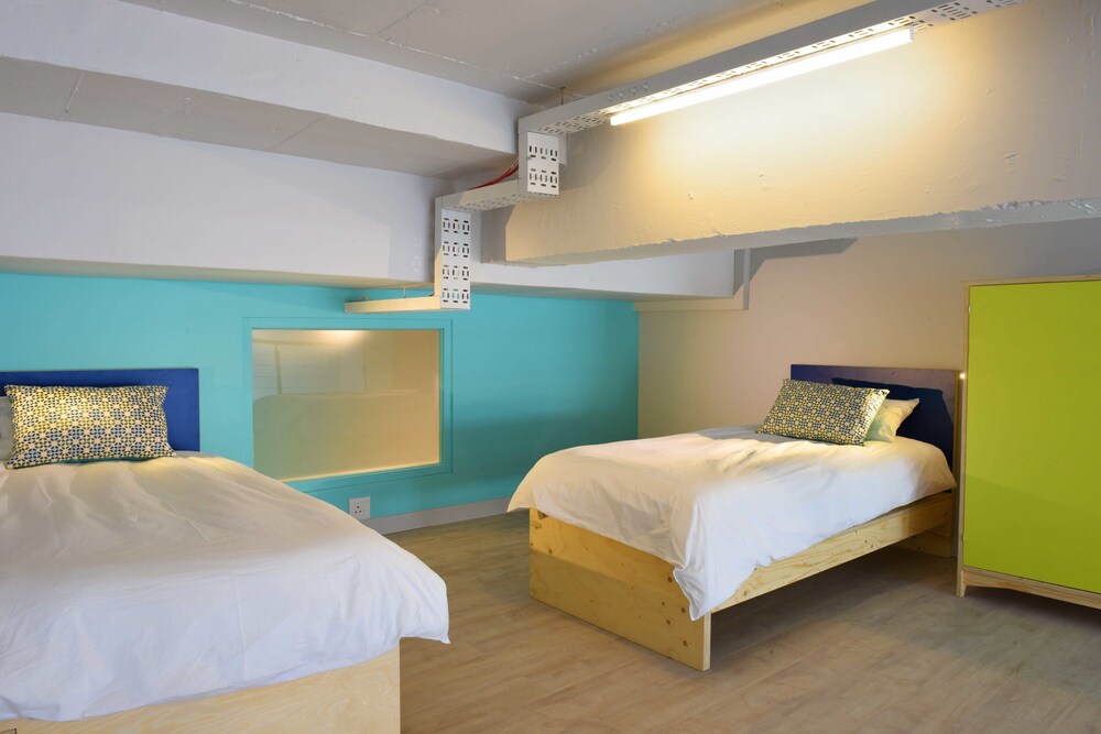 Mojo Hotel, Cape Town Mojo Hotel, Cape Town