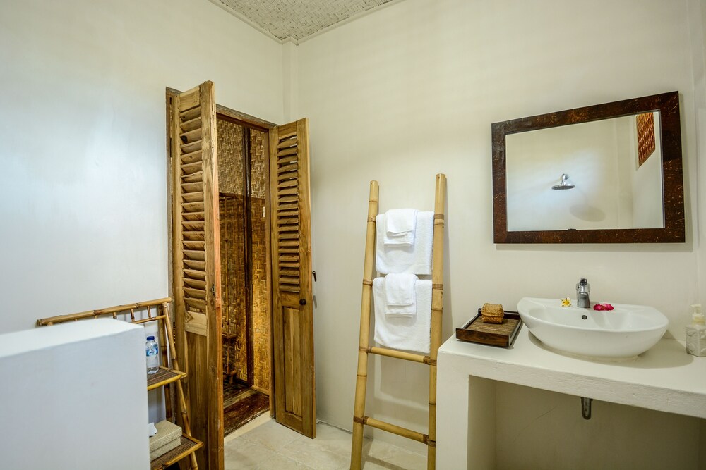 AASHAYA JASRI RESORT, Bali AASHAYA JASRI RESORT, Bali