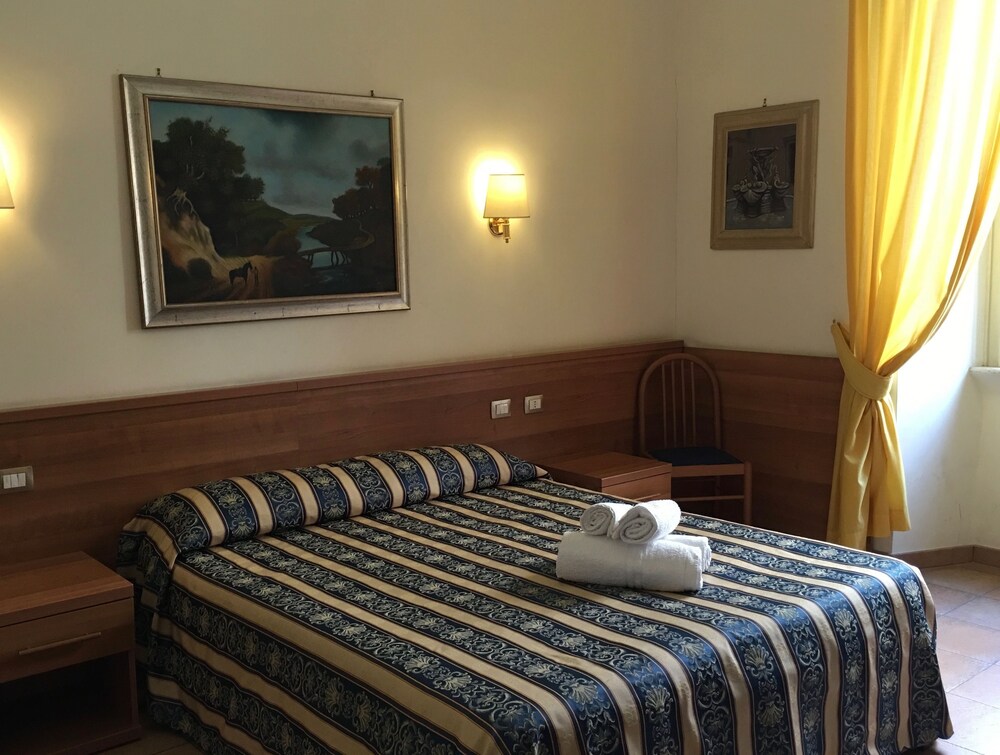 Hotel Bolognese Hotel Bolognese