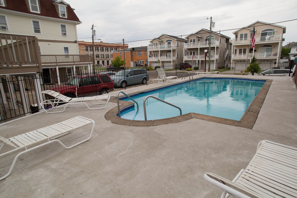 Wildwood Inn, Wildwood (NJ) Wildwood Inn, Wildwood (NJ)