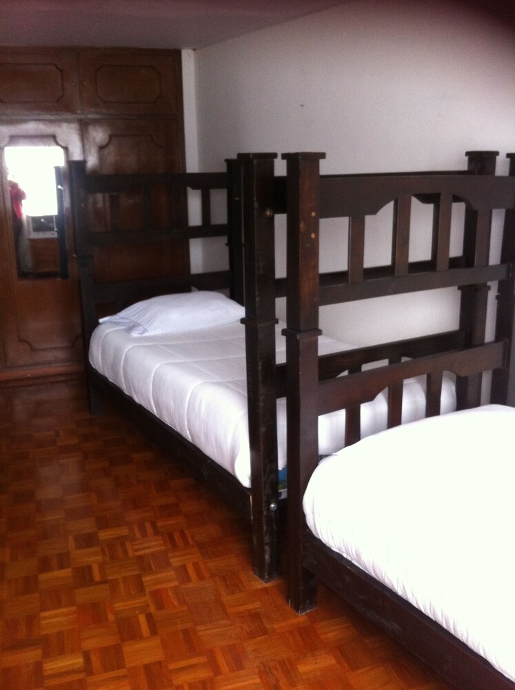 Casa Blanca Hostal Manizales - Hostel, Manizales Casa Blanca Hostal Manizales - Hostel, Manizales