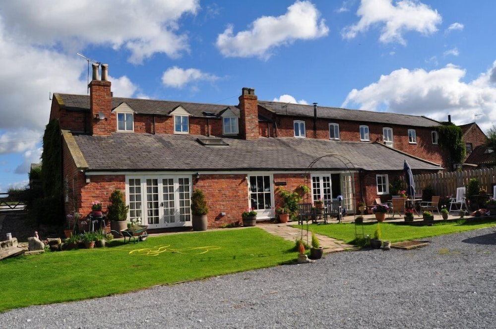 Skipbridge Farm Cottages, York Skipbridge Farm Cottages, York