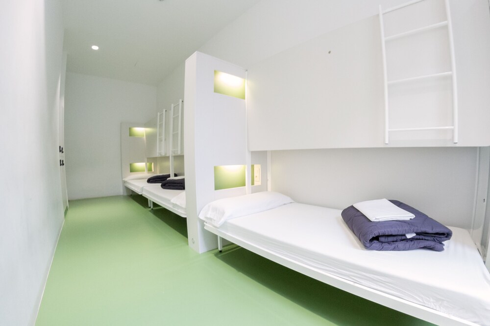 Sant Jordi Hostel Rock Palace, Barcelona Sant Jordi Hostel Rock Palace, Barcelona