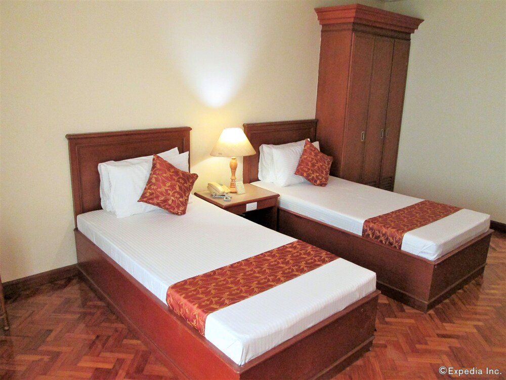 Maxandrea Hotel, Cagayan De Oro Maxandrea Hotel, Cagayan De Oro