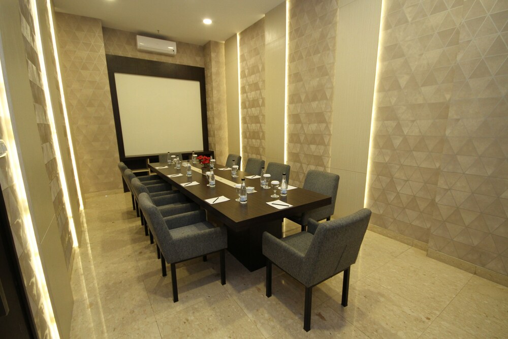 Atlantic City Hotel, Bandung Atlantic City Hotel, Bandung