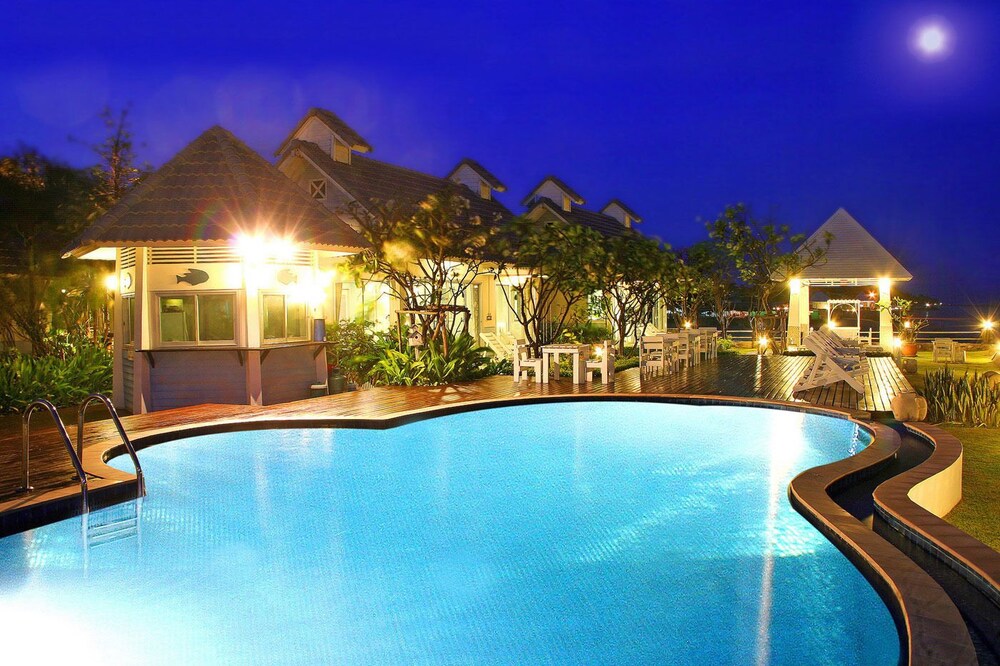 Blue Sky Resort, Chao Samran Beach Blue Sky Resort, Chao Samran Beach