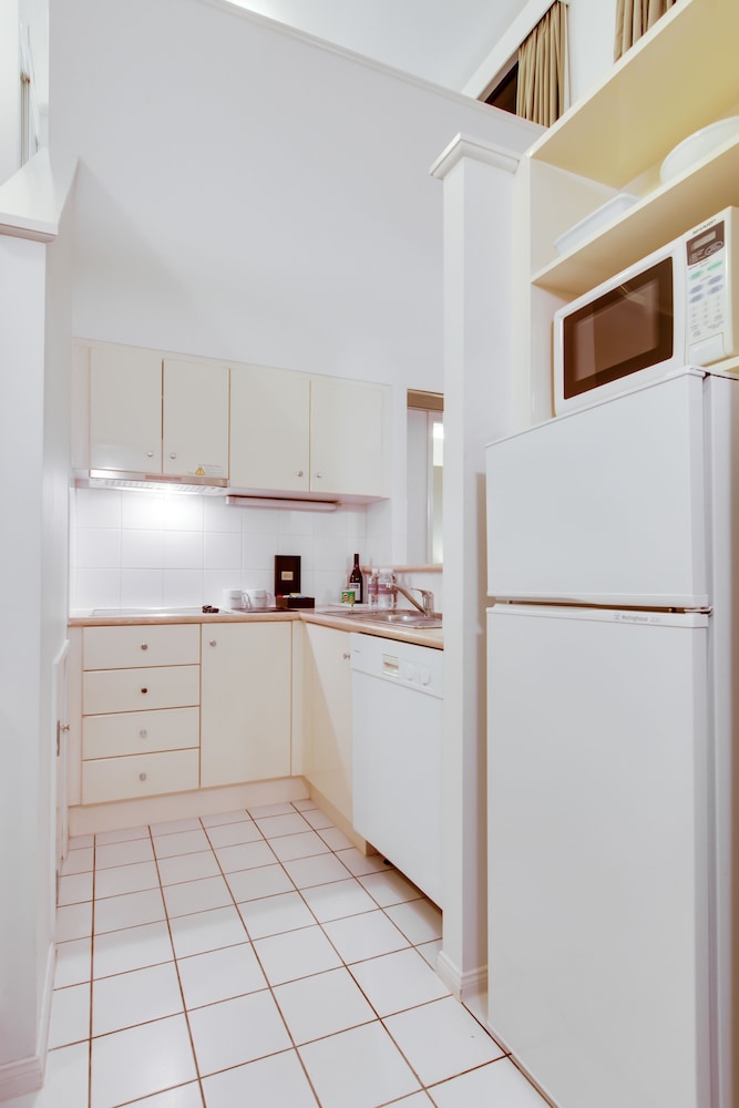 Oakwood Hotel & Apartments Brisbane Oakwood Hotel & Apartments Brisbane