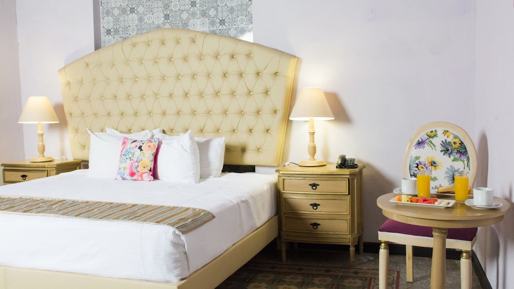 HOTEL BOUTIQUE MANSION LAVANDA, Merida HOTEL BOUTIQUE MANSION LAVANDA, Merida