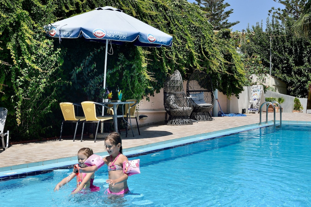 Akatos Hotel, Nea Kydonia Akatos Hotel, Nea Kydonia