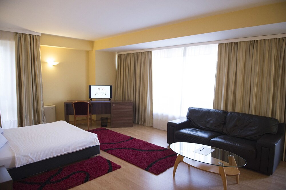 Perla D Oro Hotel, Timişoara Perla D Oro Hotel, Timişoara
