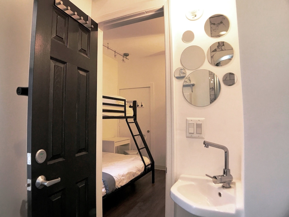 HighRoad Hostel DC, Washington HighRoad Hostel DC, Washington