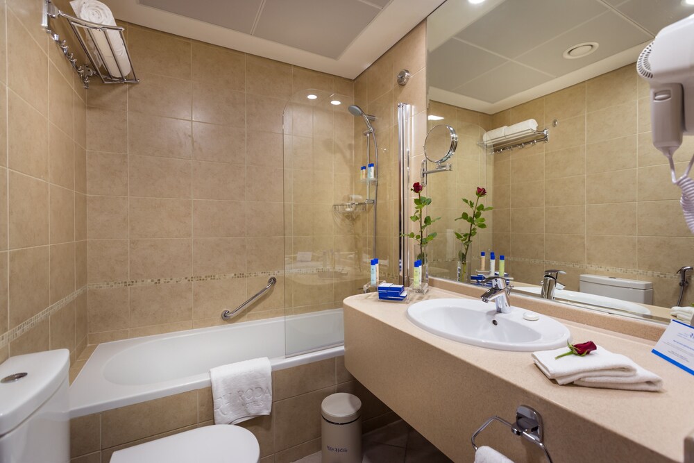 Roda Metha Suites Roda Metha Suites