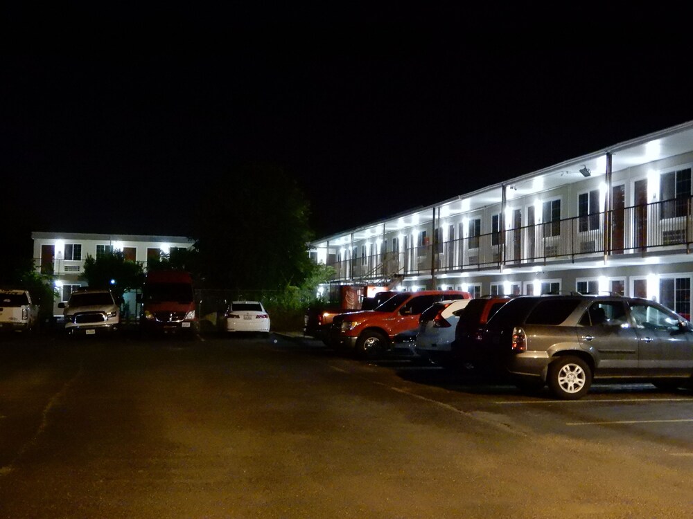Fiesta Inn McAllen, McAllen Fiesta Inn McAllen, McAllen