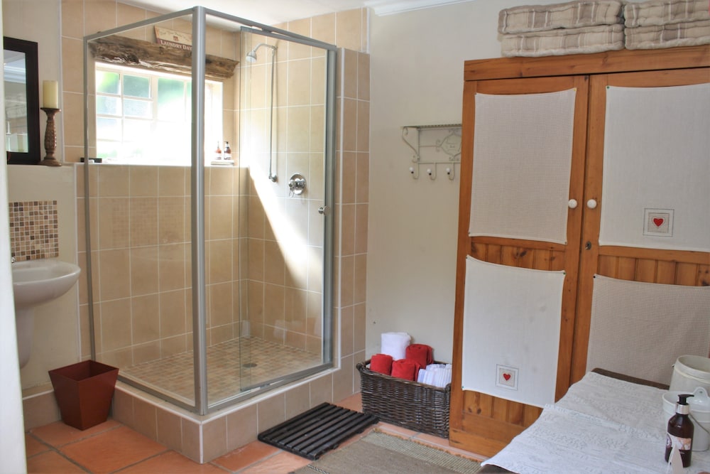 Babbling Brook B&B, Pietermaritzburg Babbling Brook B&B, Pietermaritzburg