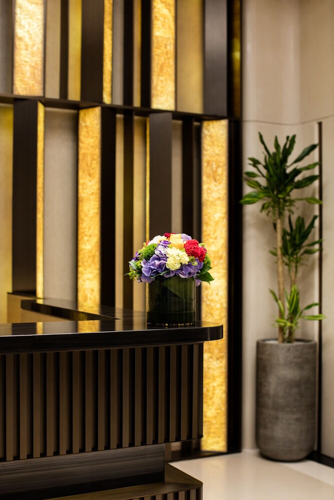 Burlington Hotel, Hong Kong Burlington Hotel, Hong Kong