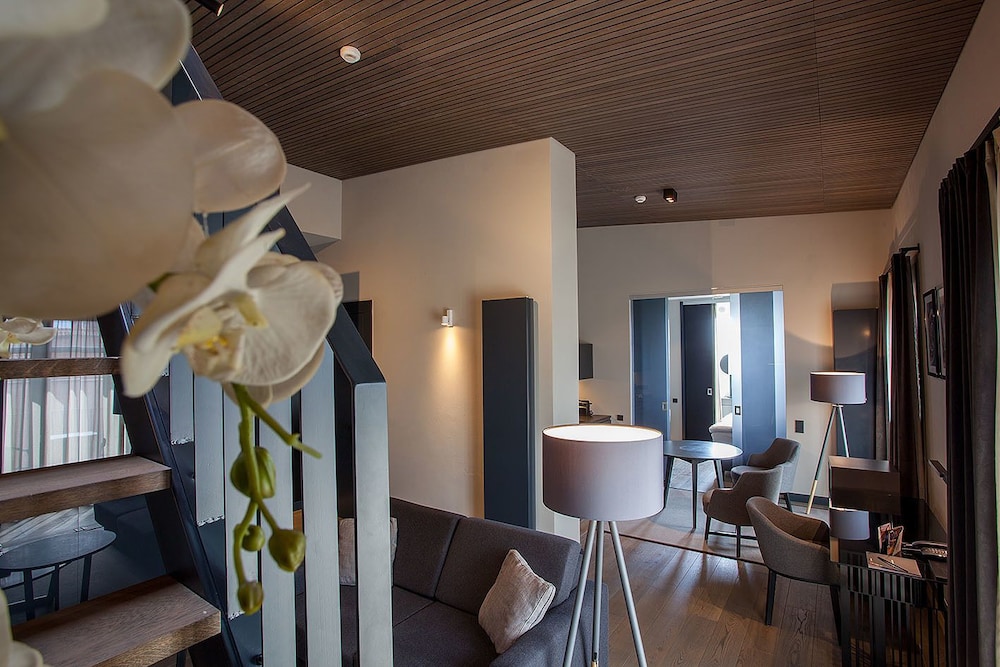 Ilonn Boutique Limanowskiego, Poznań Ilonn Boutique Limanowskiego, Poznań