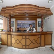 第三極飯店