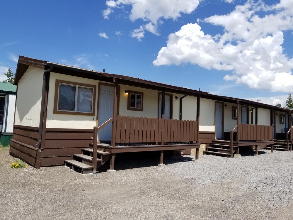 Wagon Wheel Cabins Rv Park Gallatin Montana Price Address