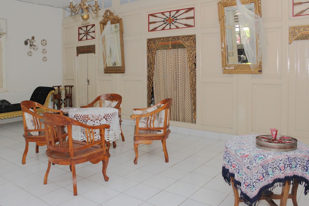 Airy Syariah Keraton Yogyakarta Panembahan 9, Yogyakarta Airy Syariah Keraton Yogyakarta Panembahan 9, Yogyakarta