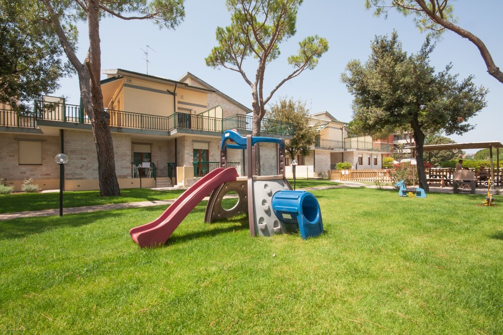 Residence le Villette Follonica, Follonica Residence le Villette Follonica, Follonica