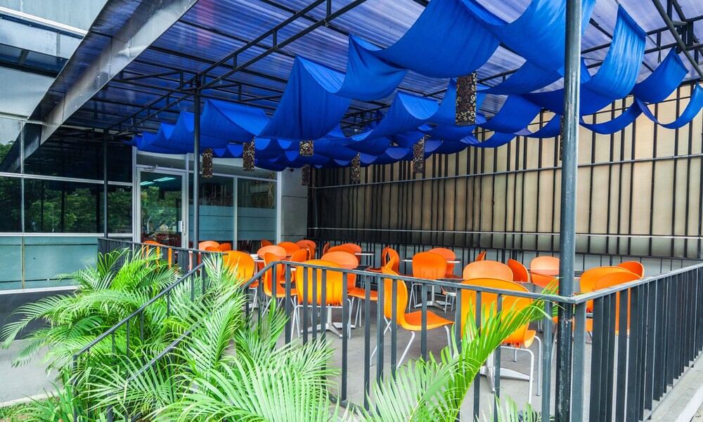 ZEN Rooms Setiabudi, Jakarta ZEN Rooms Setiabudi, Jakarta