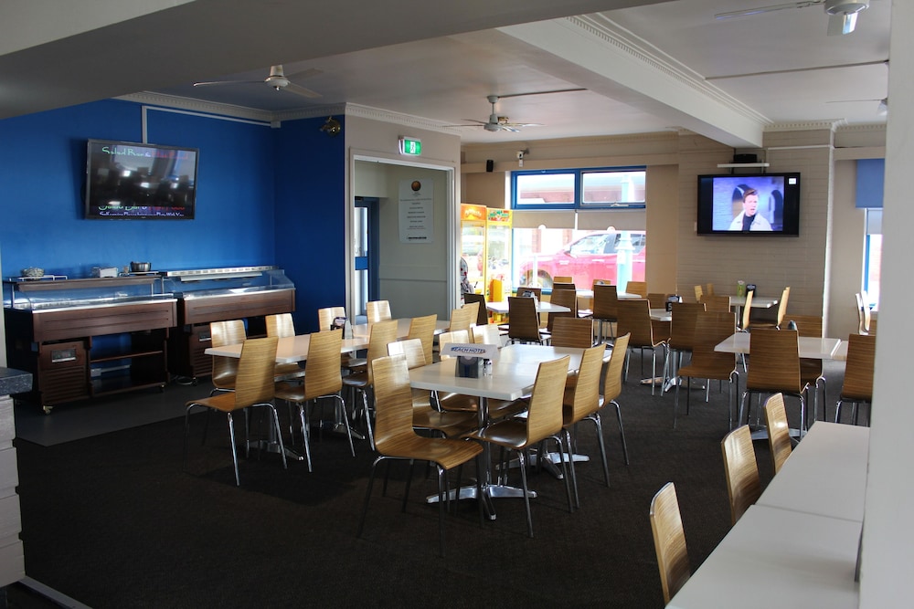 Beach Hotel, Burnie Beach Hotel, Burnie