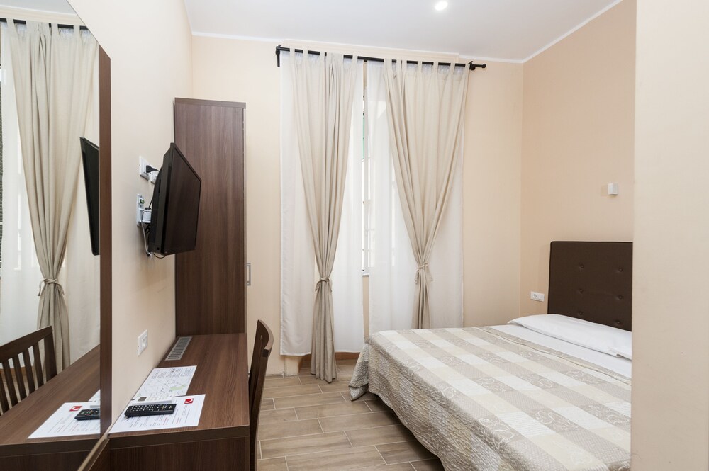 Trinity Luxury Rooms, Rome Trinity Luxury Rooms, Rome