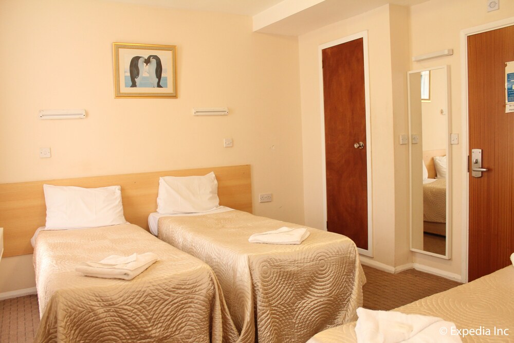 Romanos Hotel, London Romanos Hotel, London