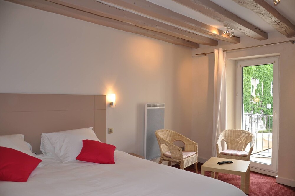 Hôtel de la Couronne, Aix-Les-Bains Hôtel de la Couronne, Aix-Les-Bains