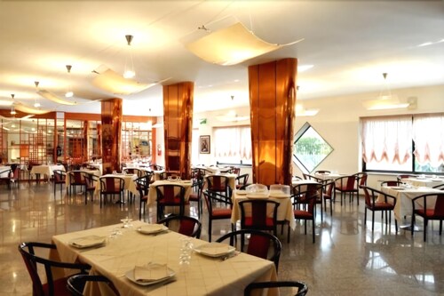 Hotel 90, Bari Hotel 90, Bari