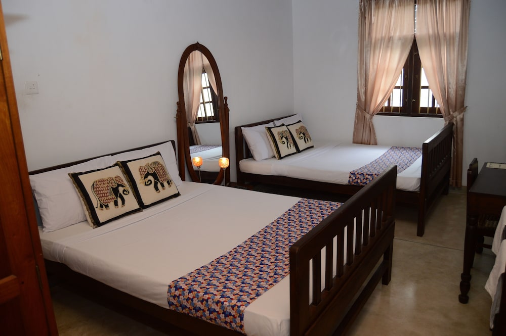 Muduna Walawwa Resort, Kandy Muduna Walawwa Resort, Kandy