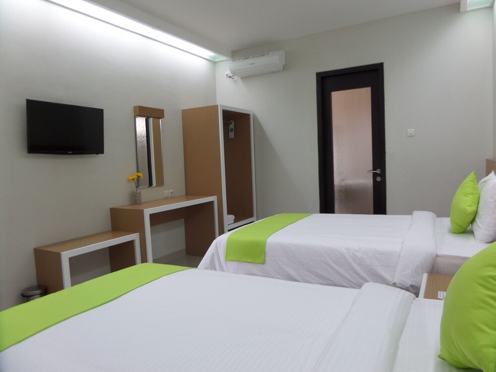 Shinta Guest House, Malang Shinta Guest House, Malang