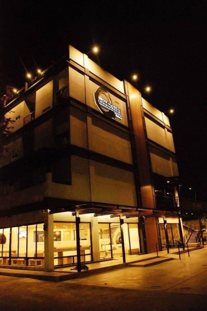 Zenith Residence Hotel, Nakhon Ratchasima Zenith Residence Hotel, Nakhon Ratchasima