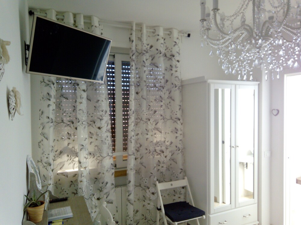 6 in centro guest house, San Remo 6 in centro guest house, San Remo