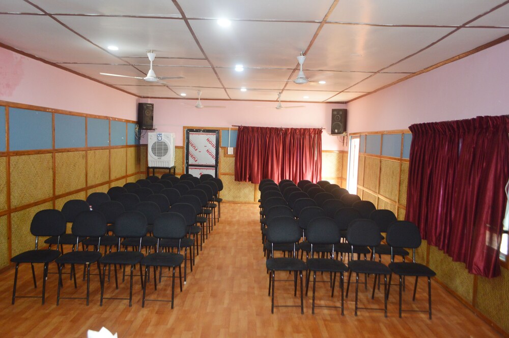 Hotel Deep Sagar, Pokhara Hotel Deep Sagar, Pokhara