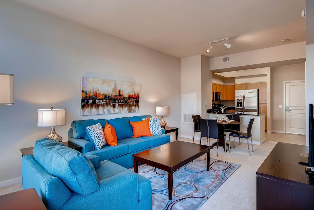 Global Luxury Suites at Town Center, Columbia Global Luxury Suites at Town Center, Columbia